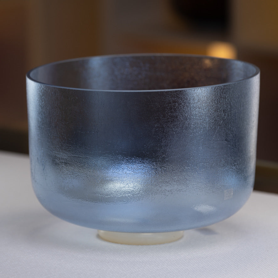 12" G#-5 Indigo & White Light Gold, Crystal Tones™