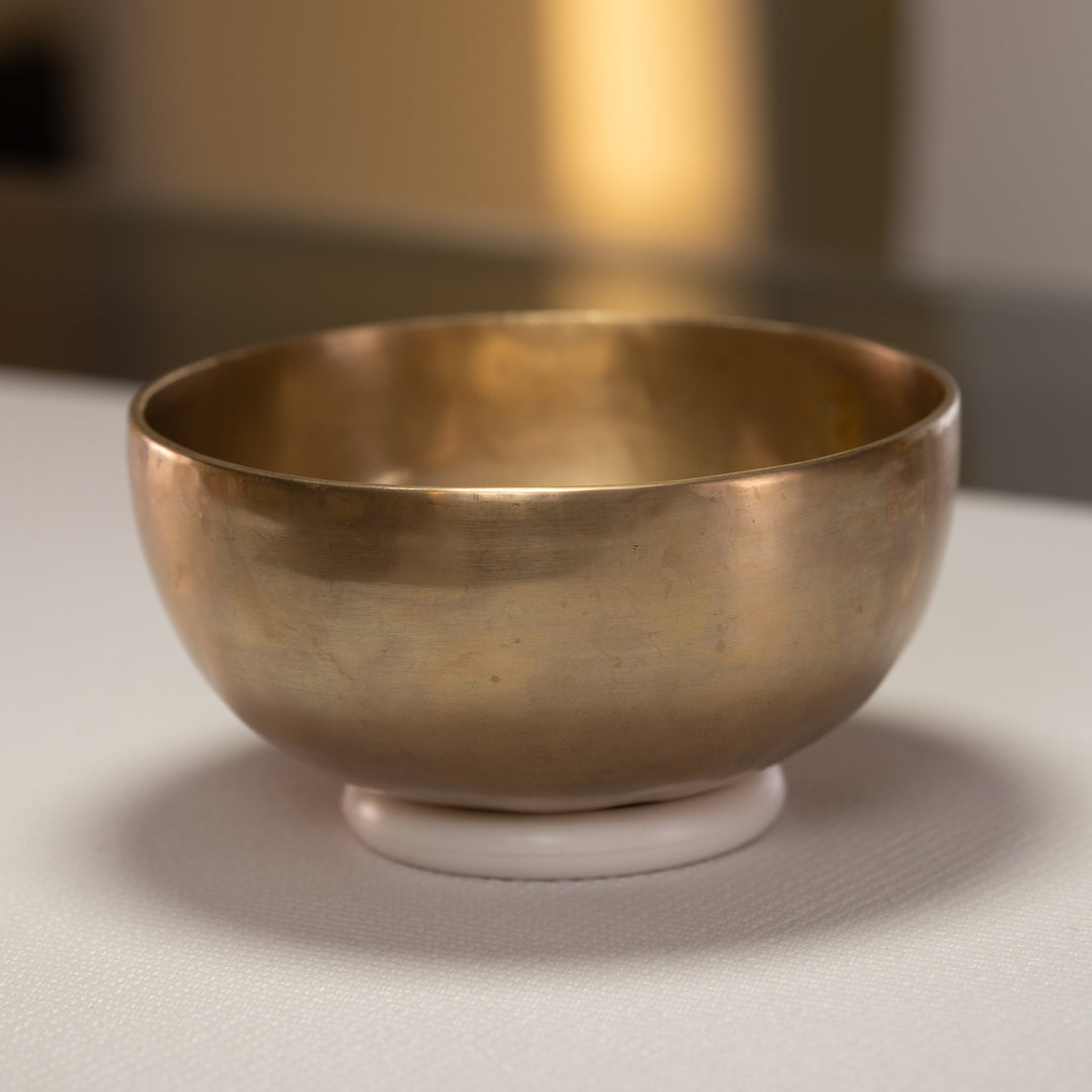 8" F#-2 Himalayan Singing Bowl, Perfect Pitch