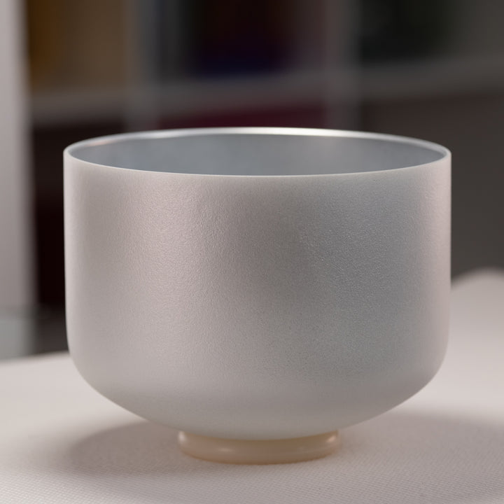 10" frosted bowl