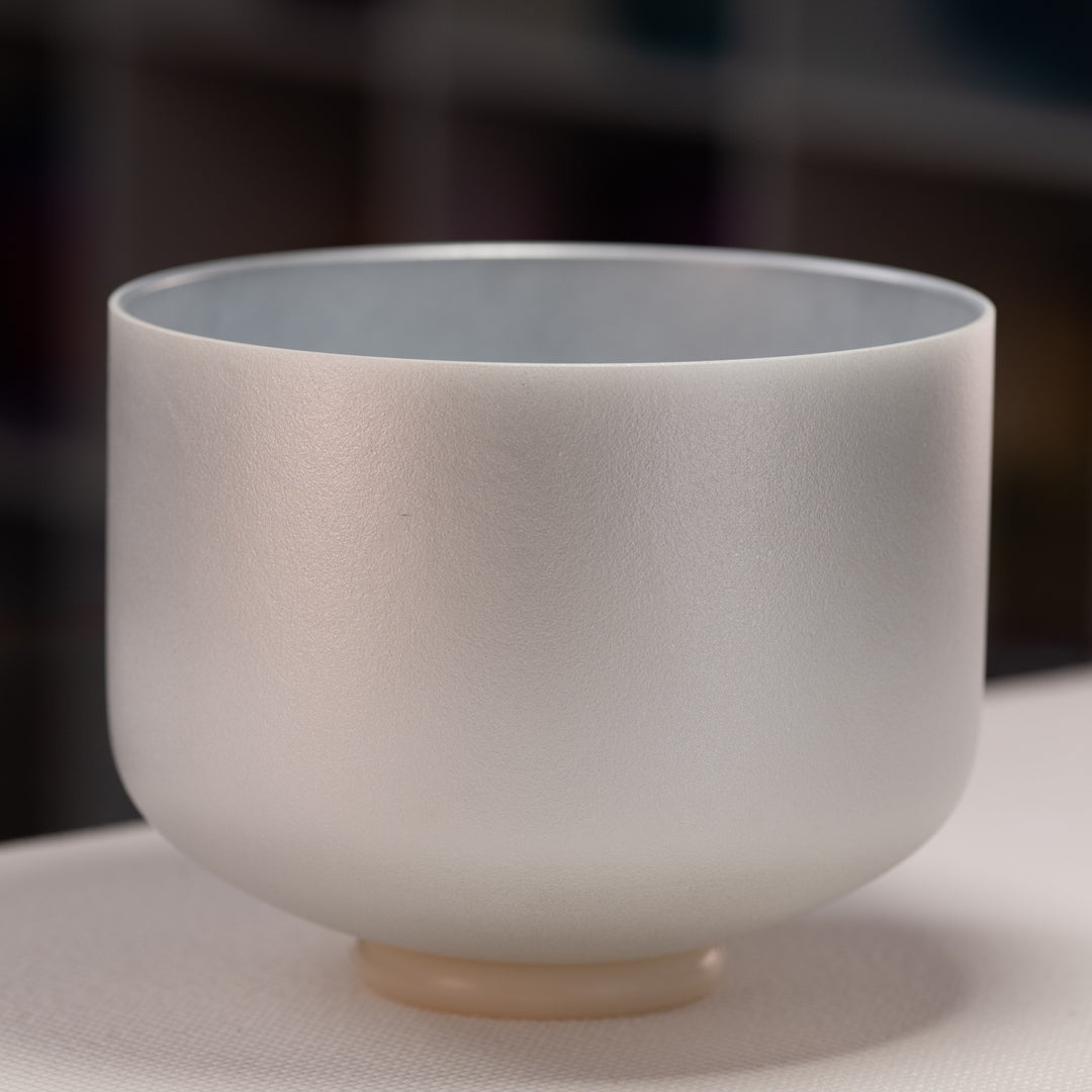 Singing bowl for sound healing