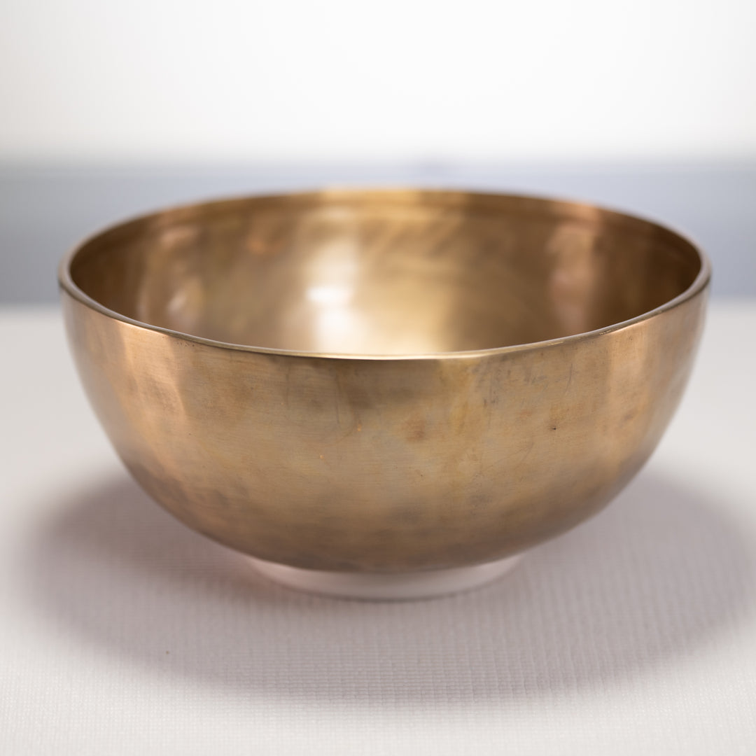 9.5" A+17 Himalayan Singing Bowl