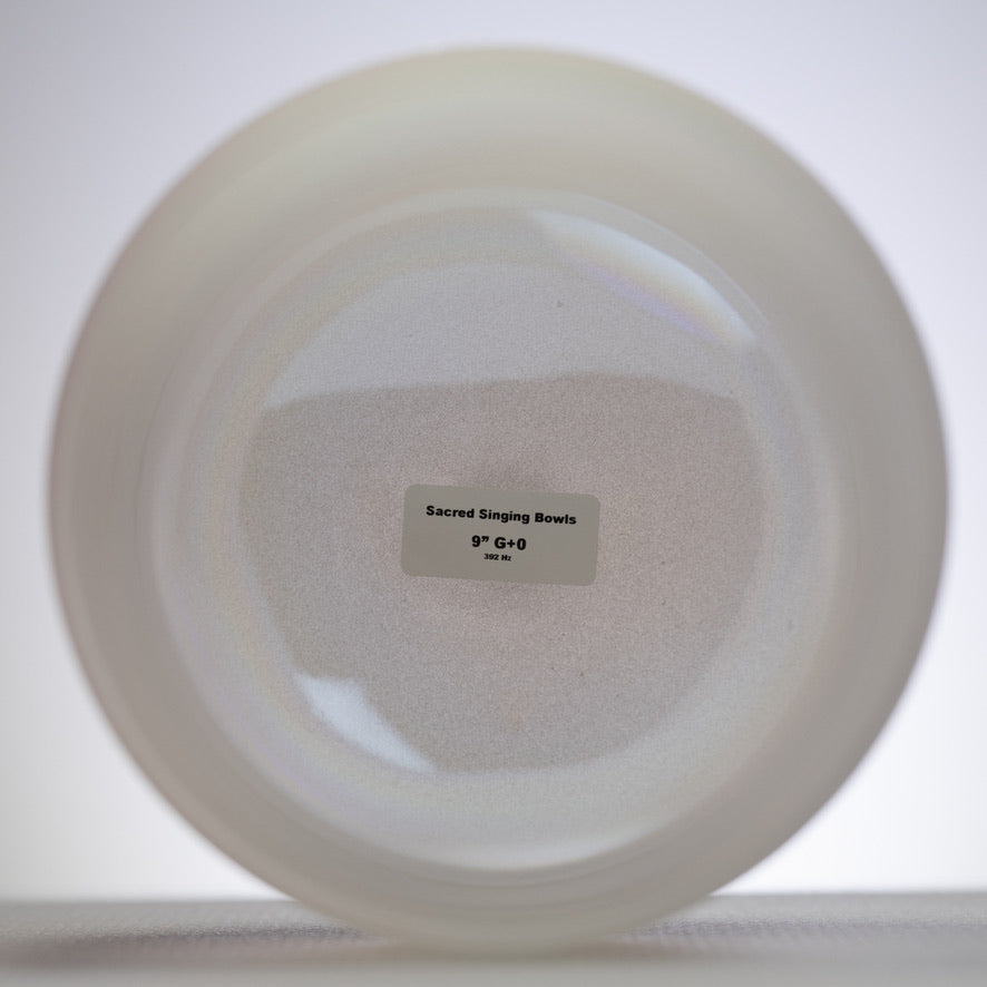 9" G+0 White Frosted Singing Bowl with Angel Aura inside