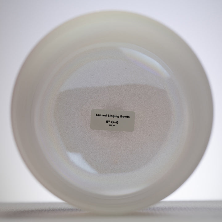 9" G+0 White Frosted Singing Bowl with Angel Aura inside