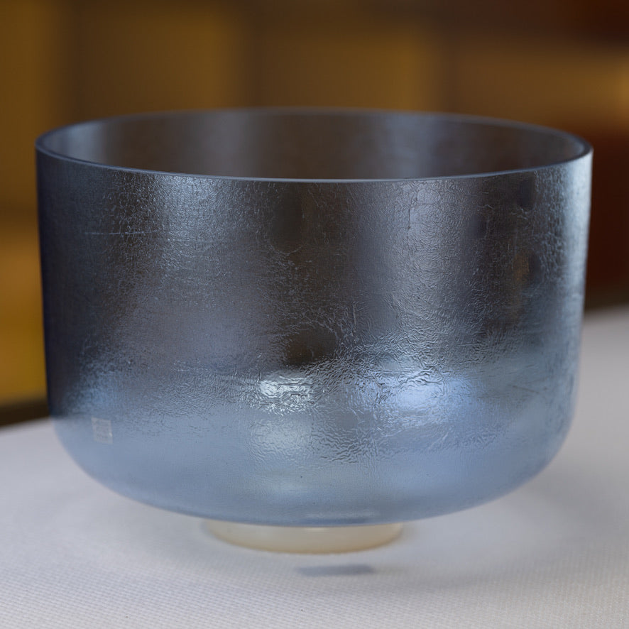 12" G#-5 Indigo & White Light Gold, Crystal Tones™