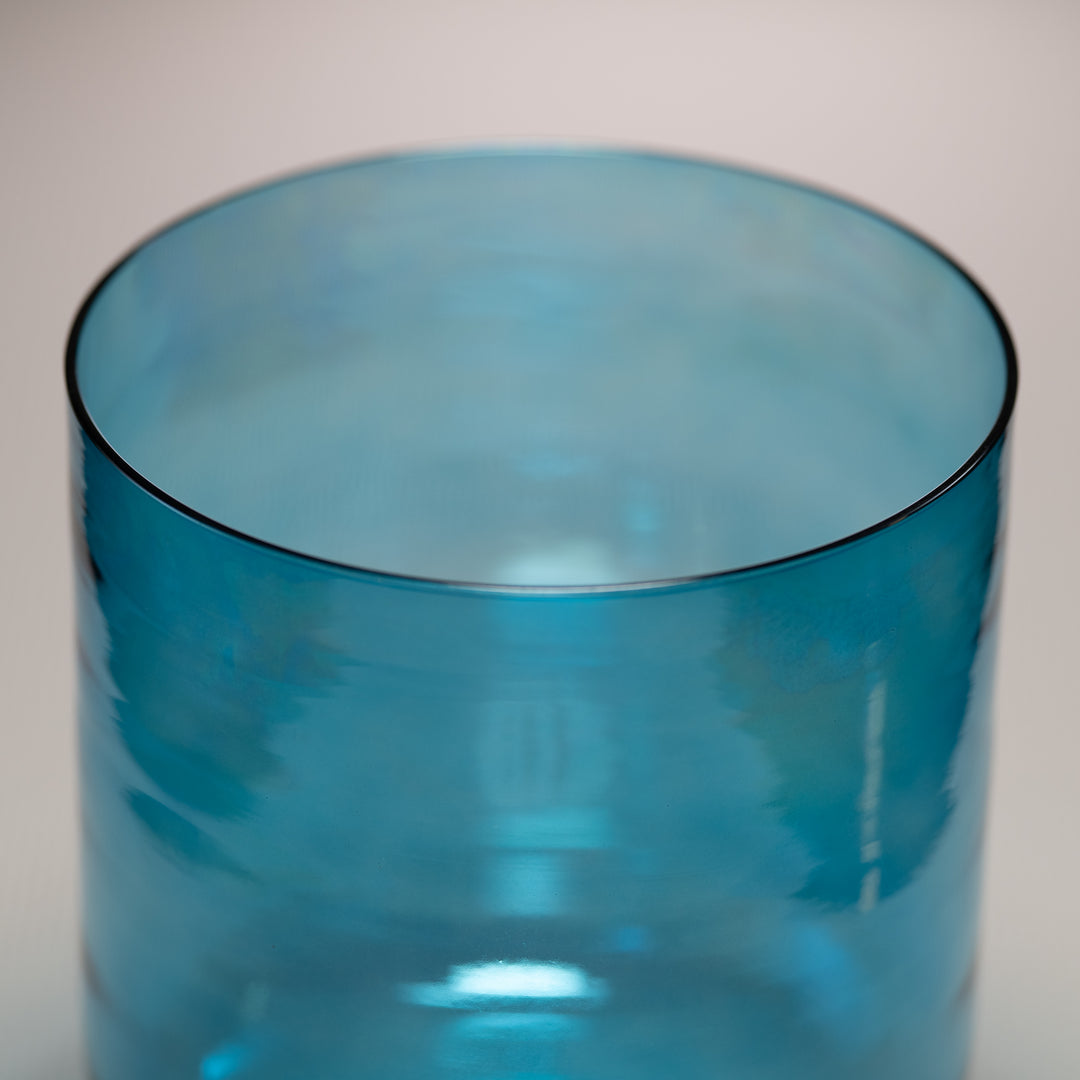 8" B+22 Caribbean Blue Crystal Singing Bowl