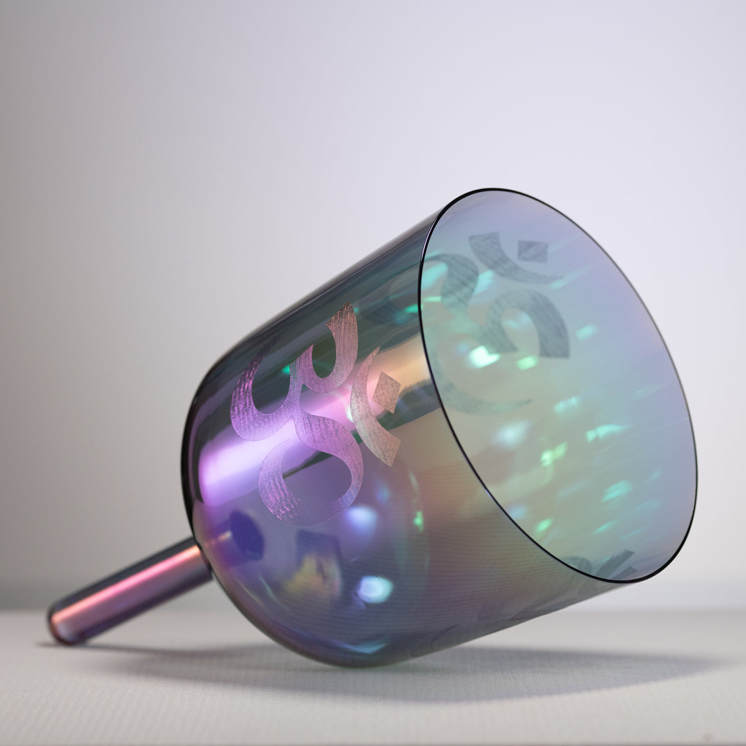 7.75" F-7 Aurora Sky Crystal Singing Bowl with Om, Handheld