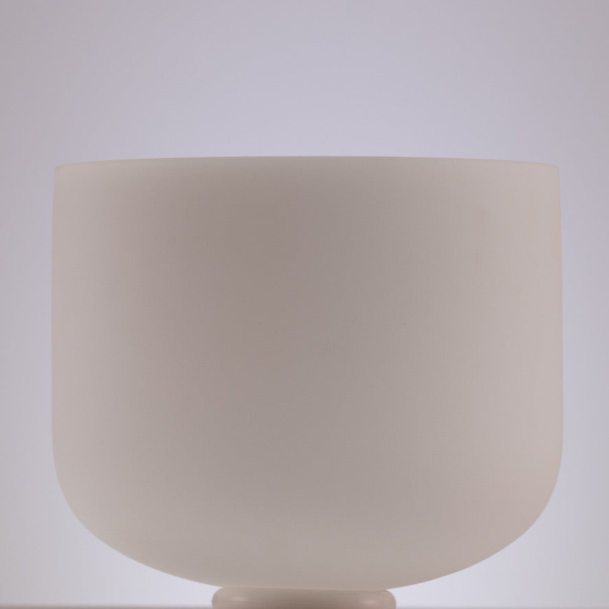 11.75" F+1 White Frosted Singing Bowl