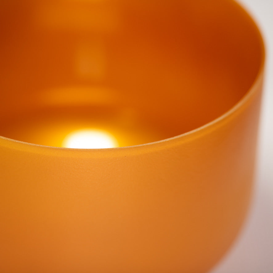10" C+8 Honeycomb Frosted Crystal Singing Bowl, Gold inside