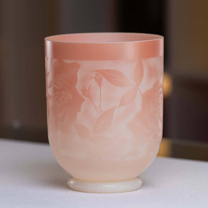 7" D#+10 Sunstone etched with Roses, Crystal Tones™
