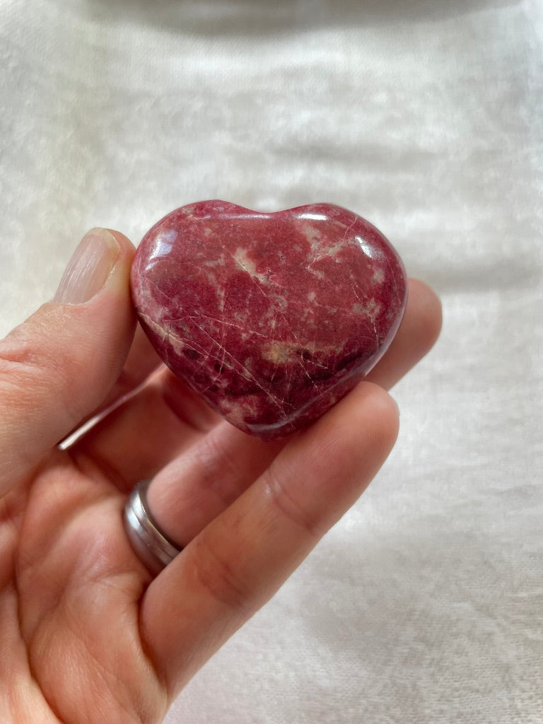 Thulite Heart