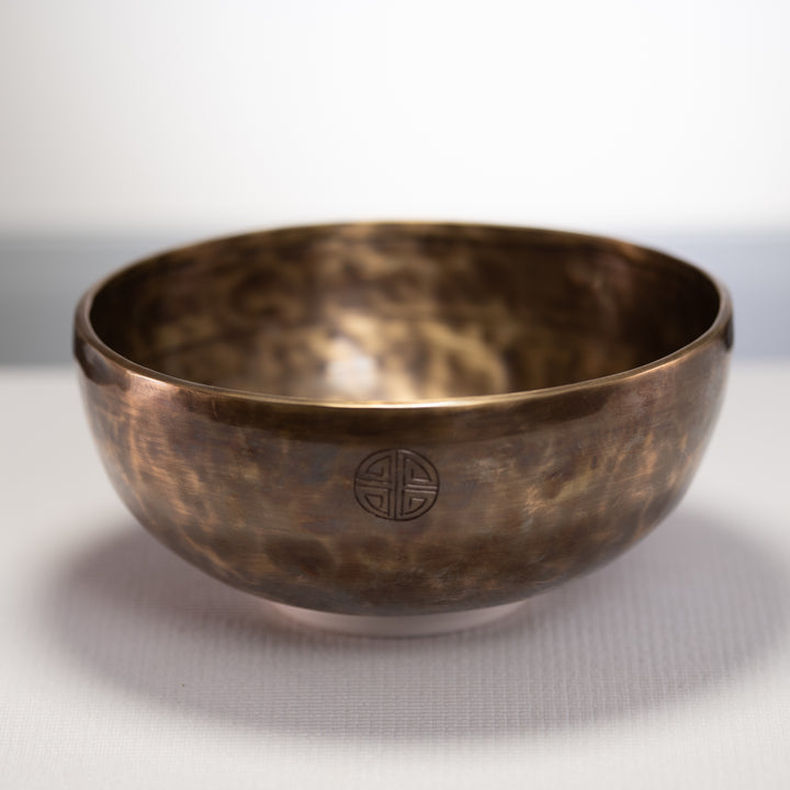 10.25" C+45 Full Moon Himalayan Singing Bowl