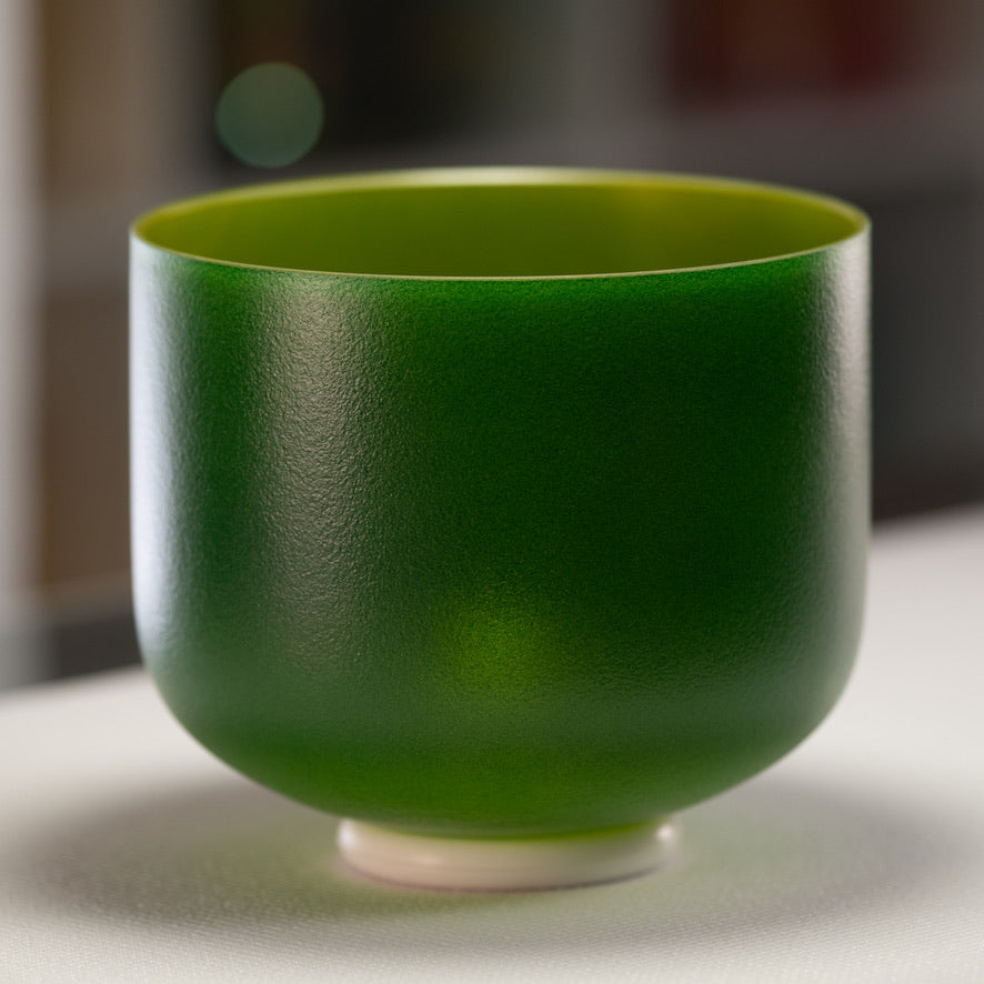 9" E-28 Emerald Heart Frosted Crystal Singing Bowl