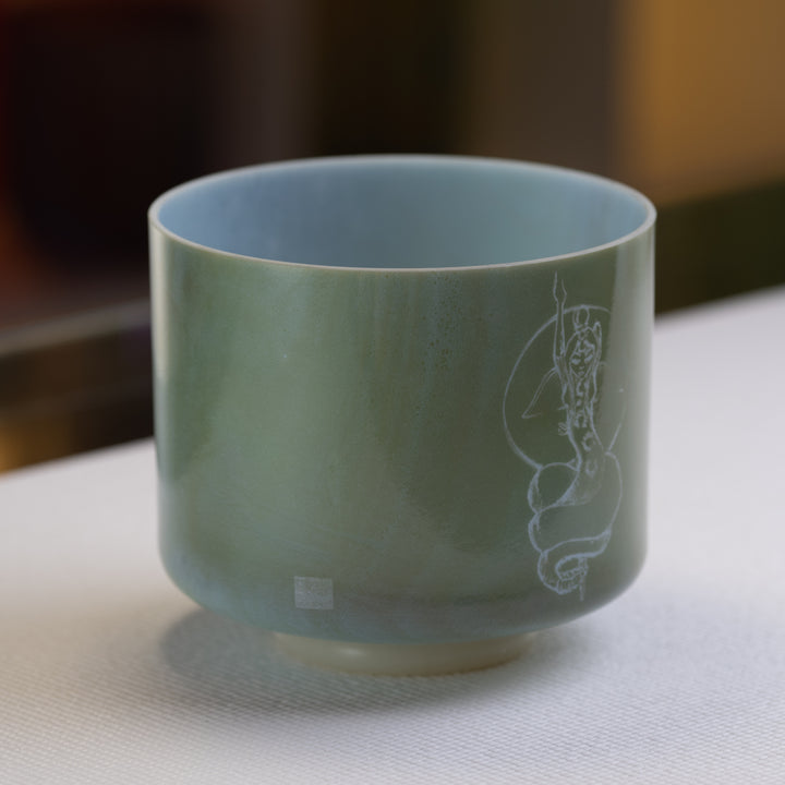 8" D#-50 Etched Mount Shasta Serpentine, Crystal Tones™