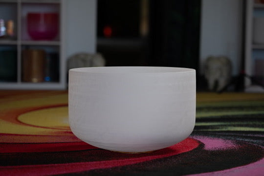 24" C+30 Frosted Crystal Singing Bowl