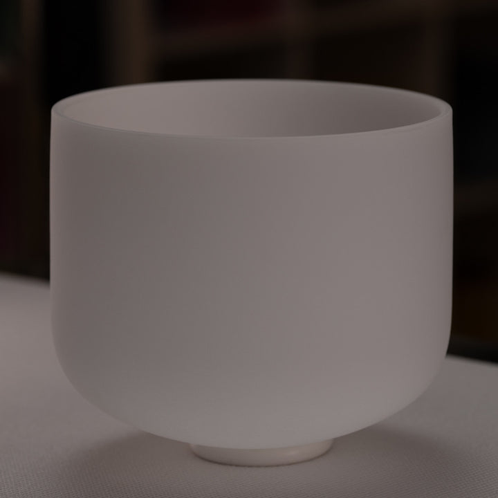11.75" F+1 White Frosted Singing Bowl