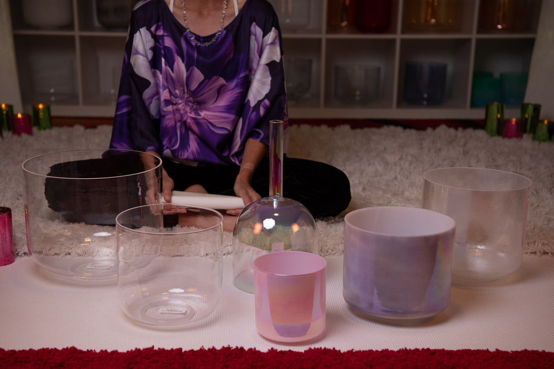 6 Bowl Harmonic Crystal Healing Set from Bowls of Sound