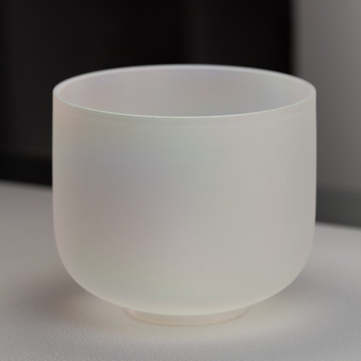 9" G+0 White Frosted Singing Bowl with Angel Aura inside