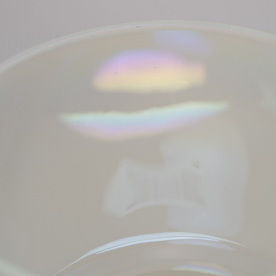 9" G+0 White Frosted Singing Bowl with Angel Aura inside