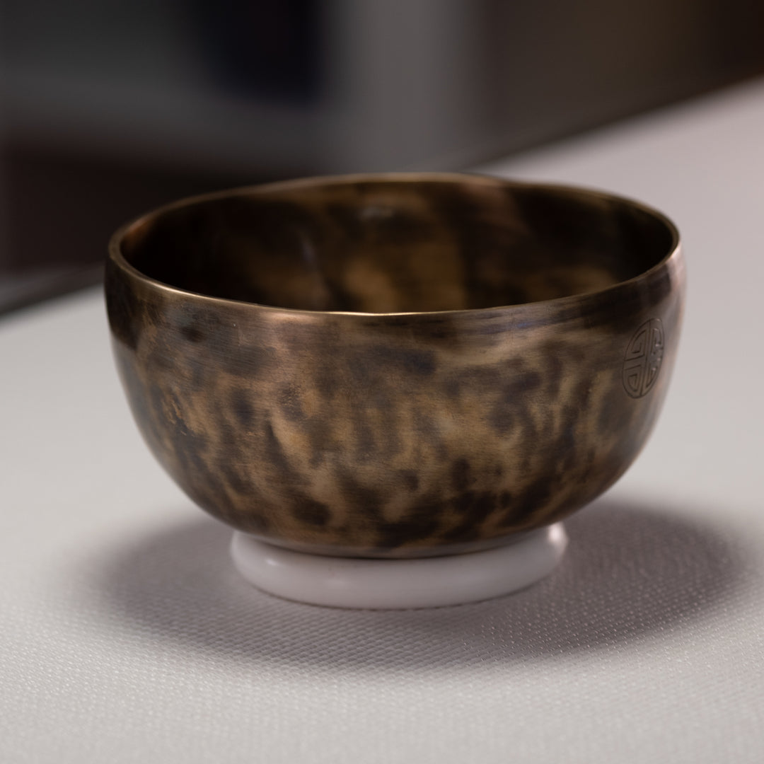 7.5" F#-30 Full Moon Himalayan Singing Bowl