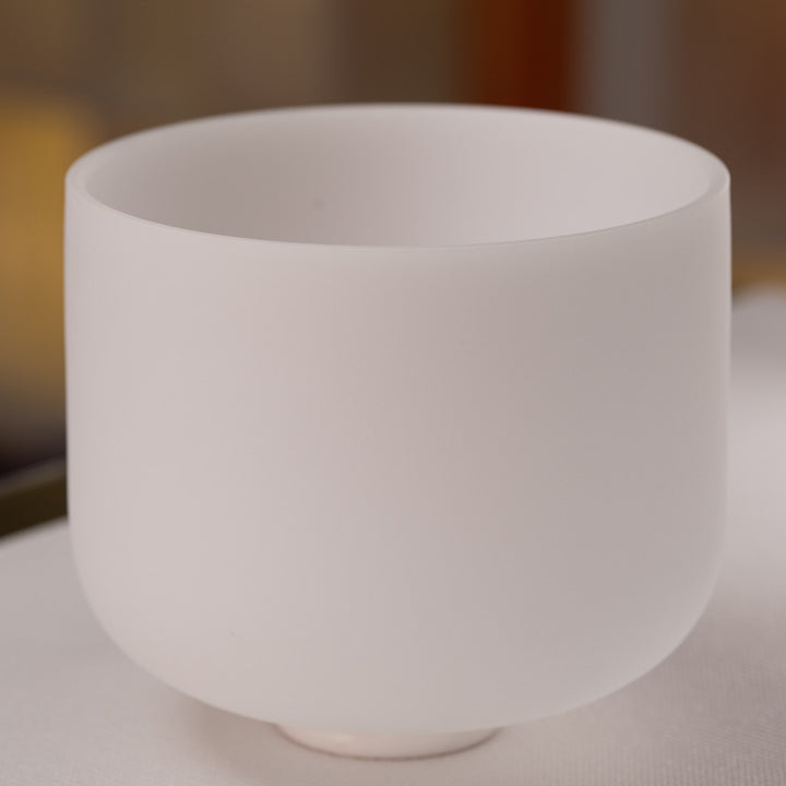 11.75" F+1 White Frosted Singing Bowl