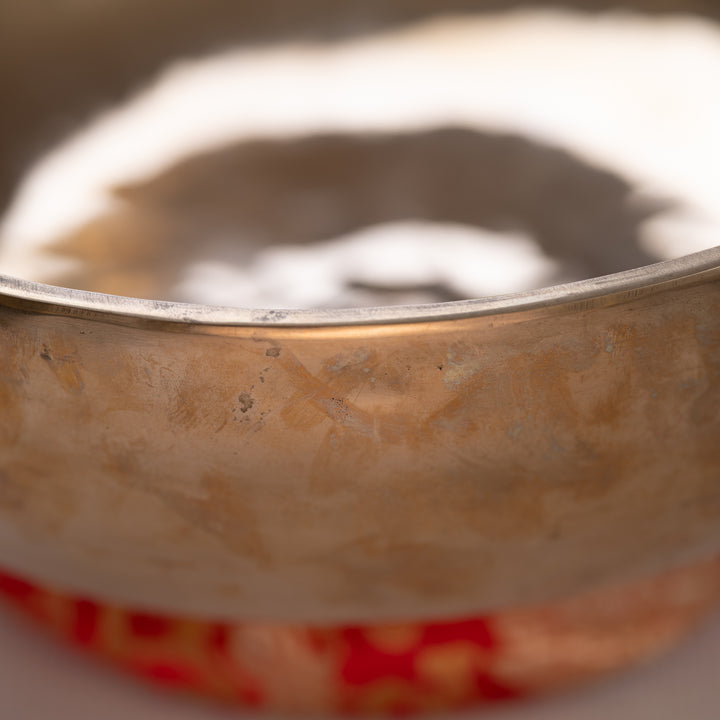 17.5" B-21 Himalayan Full Moon Bowl