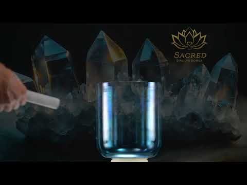 8" B+22 Caribbean Blue Crystal Singing Bowl