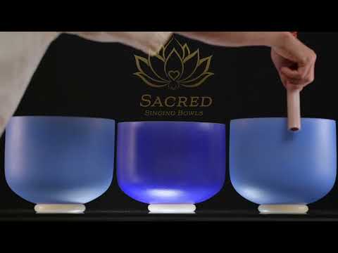 Father Sky Frosted Crystal Singing Bowl Set in D Major