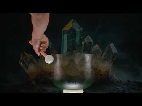 9" B-28 Emerald Heart Frosted Crystal Singing Bowl