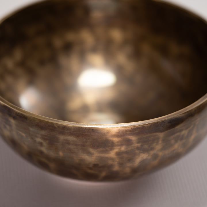 C note metal sound bowl