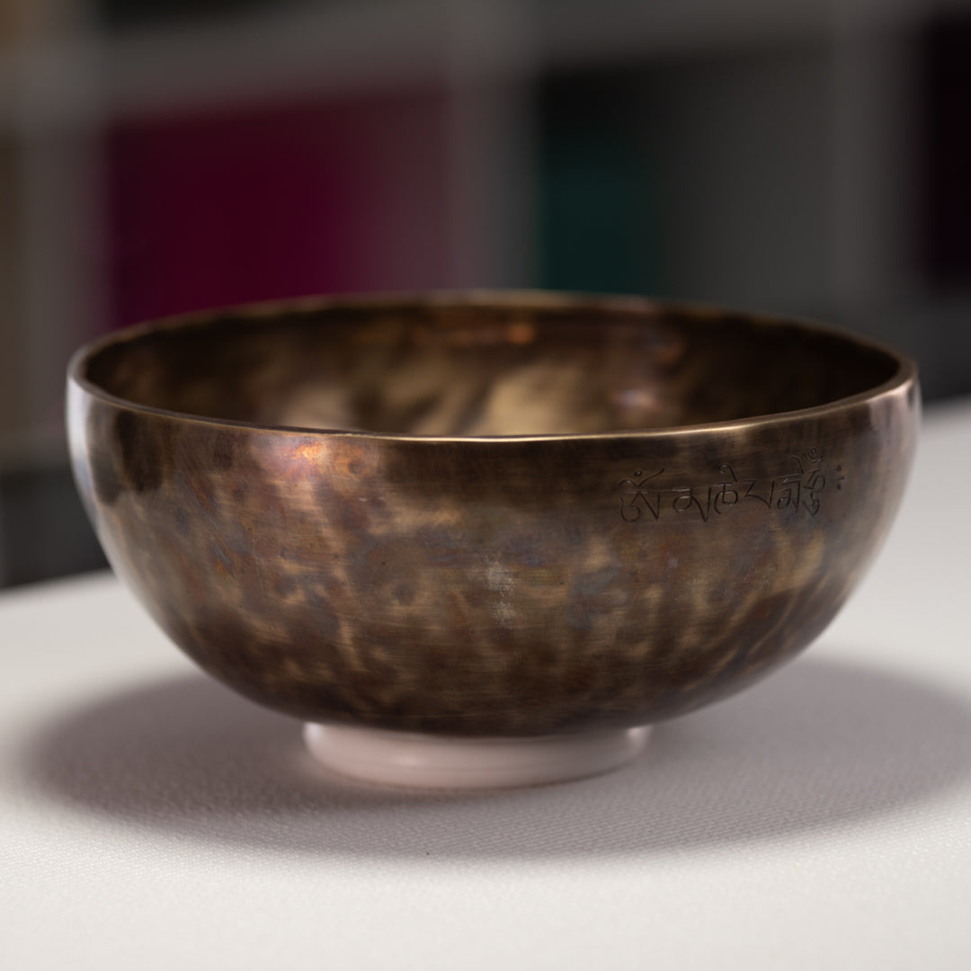10.5" C#+48 Full Moon Himalayan Singing Bowl from Bowls of Sound