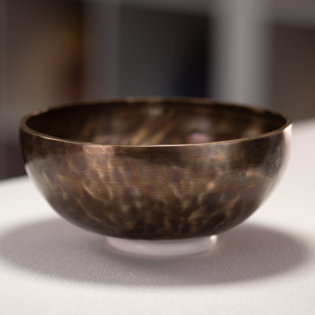 Metal bowl for sound baths