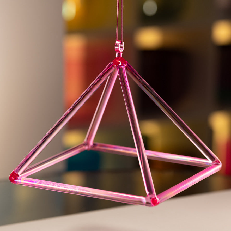 Crystal singing pyramid