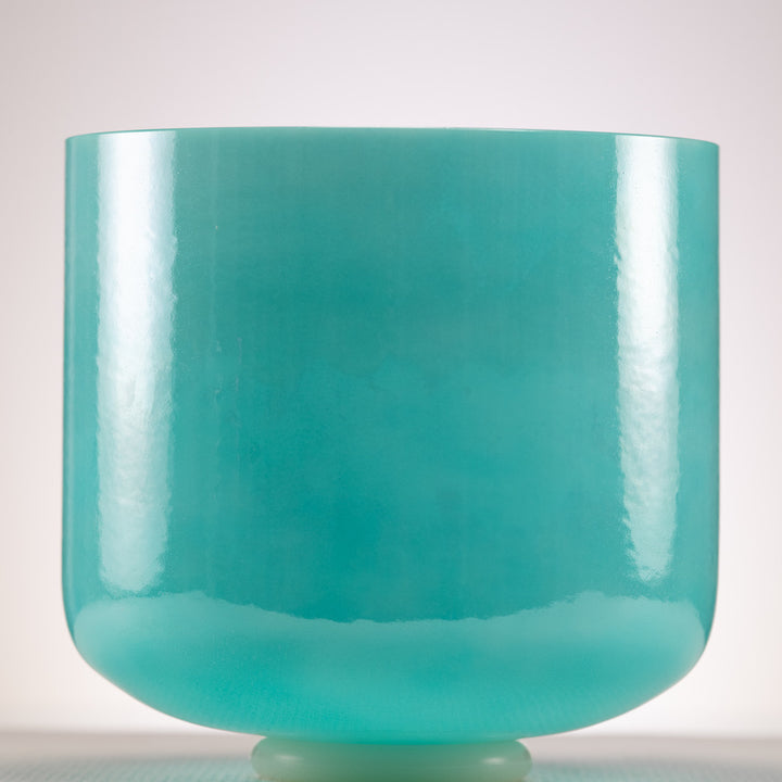 Perfect pitch F note singing bowl