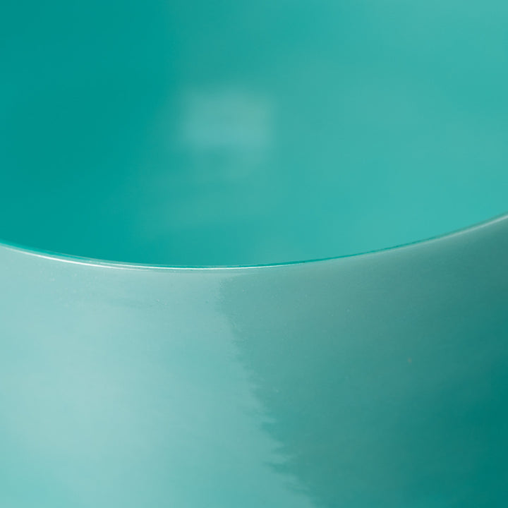 Singing bowl close up