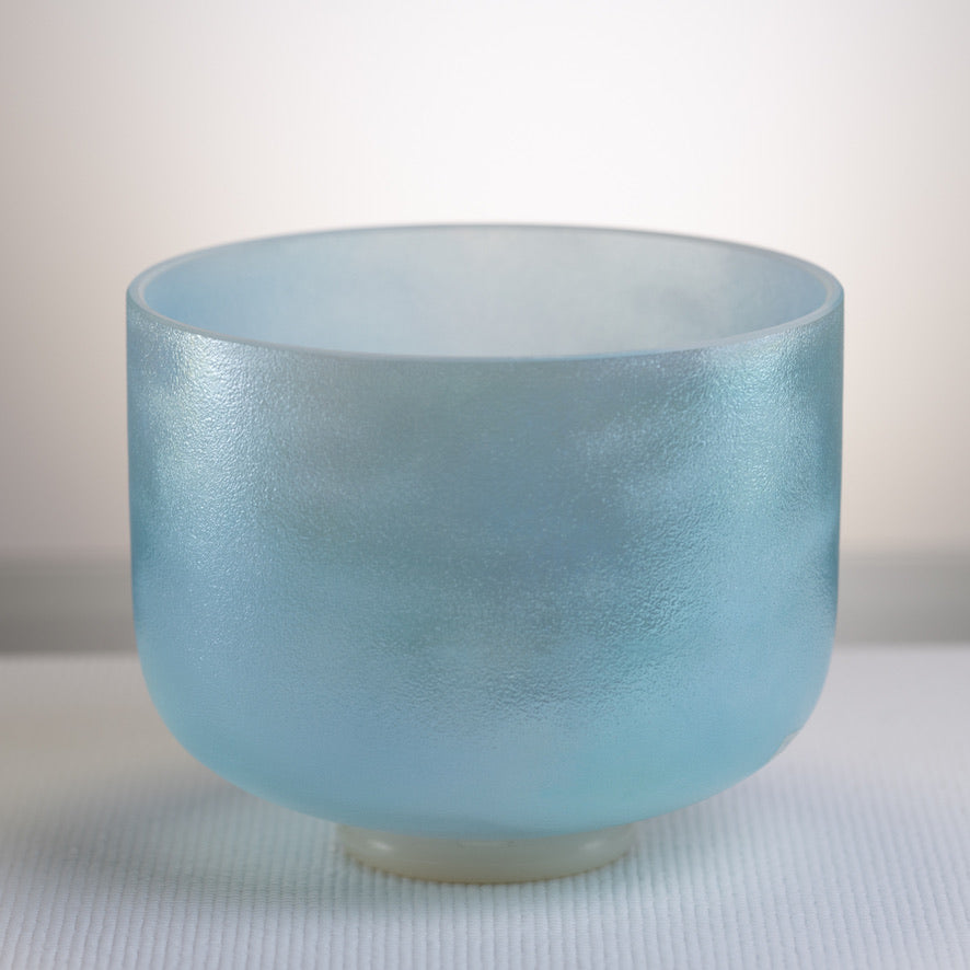 Throat Chakra Singing Bowls from Bowls of Sound
