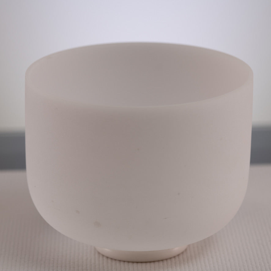 10" E+19 White Frosted Singing Bowl