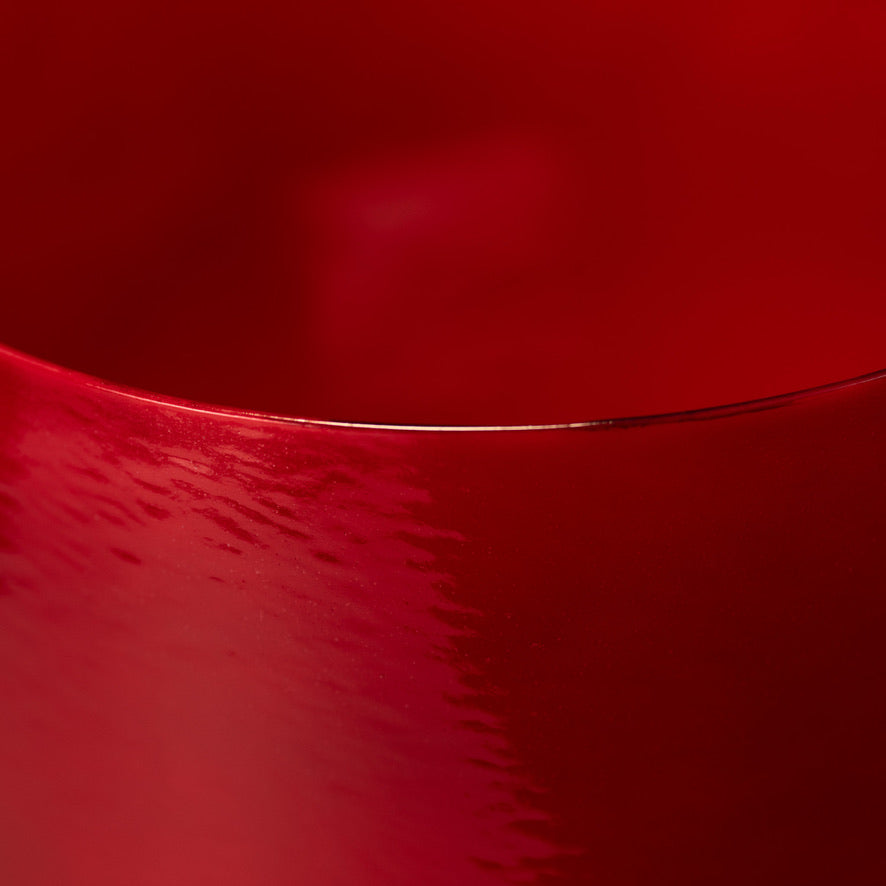 Crimson Dawn singing bowl close up