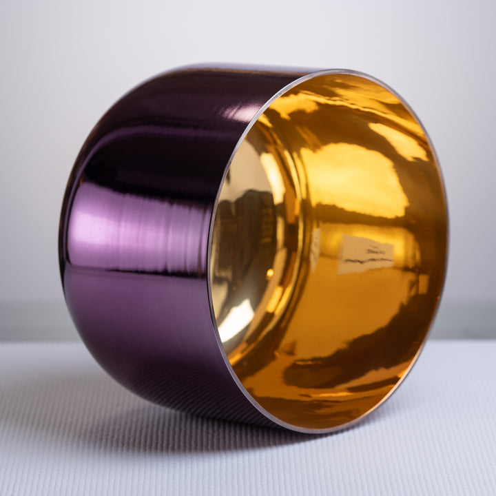 Heart chakra singing bowl in purple and gold