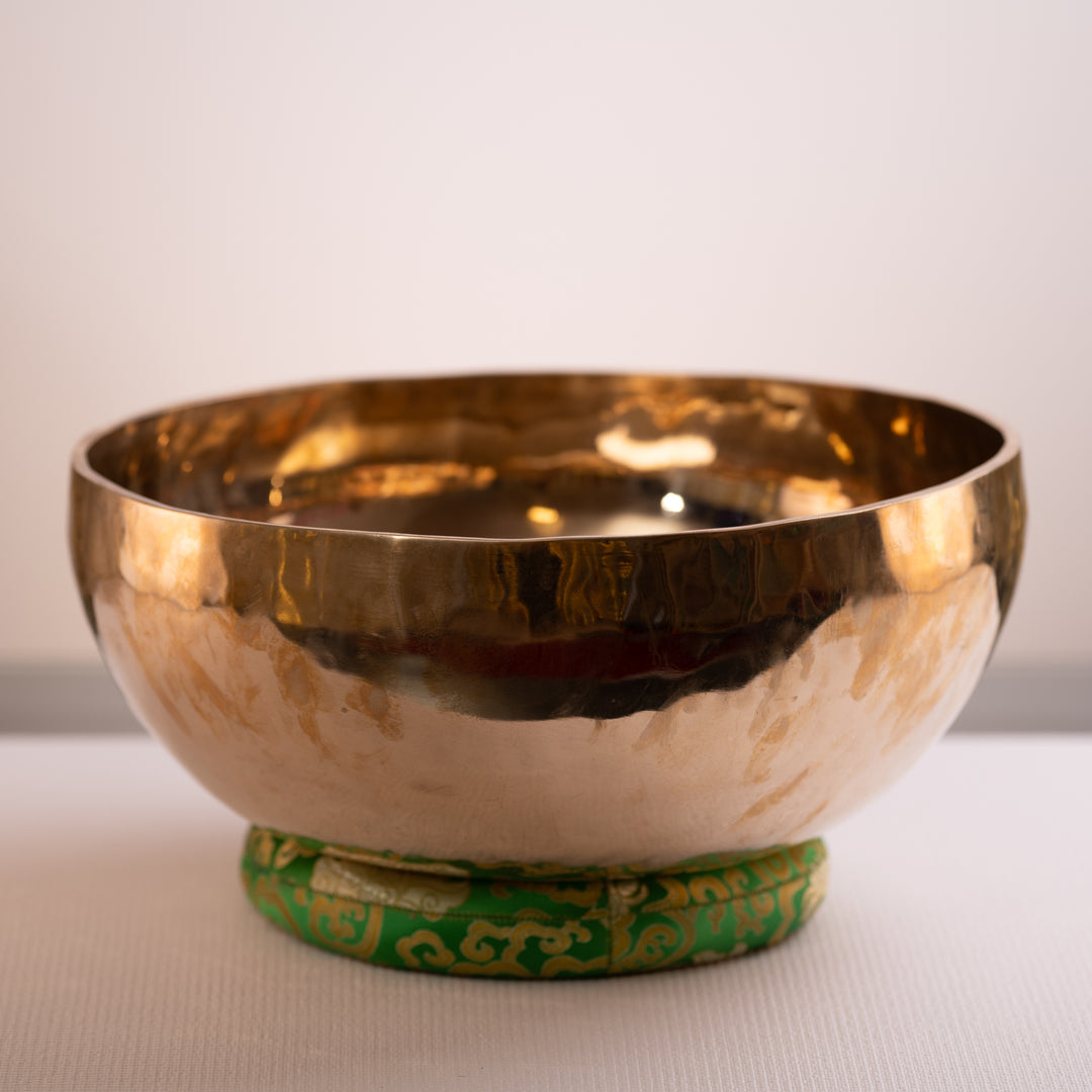 16.25" metal sound bowl