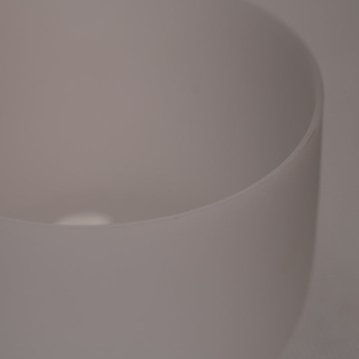 10" D+23 White Frosted Crystal Singing Bowl