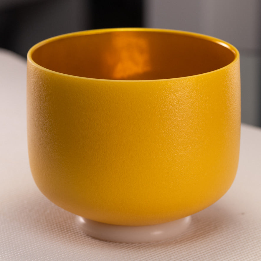 7.75" G#+5 Frosted Honeycomb Crystal Singing Bowl