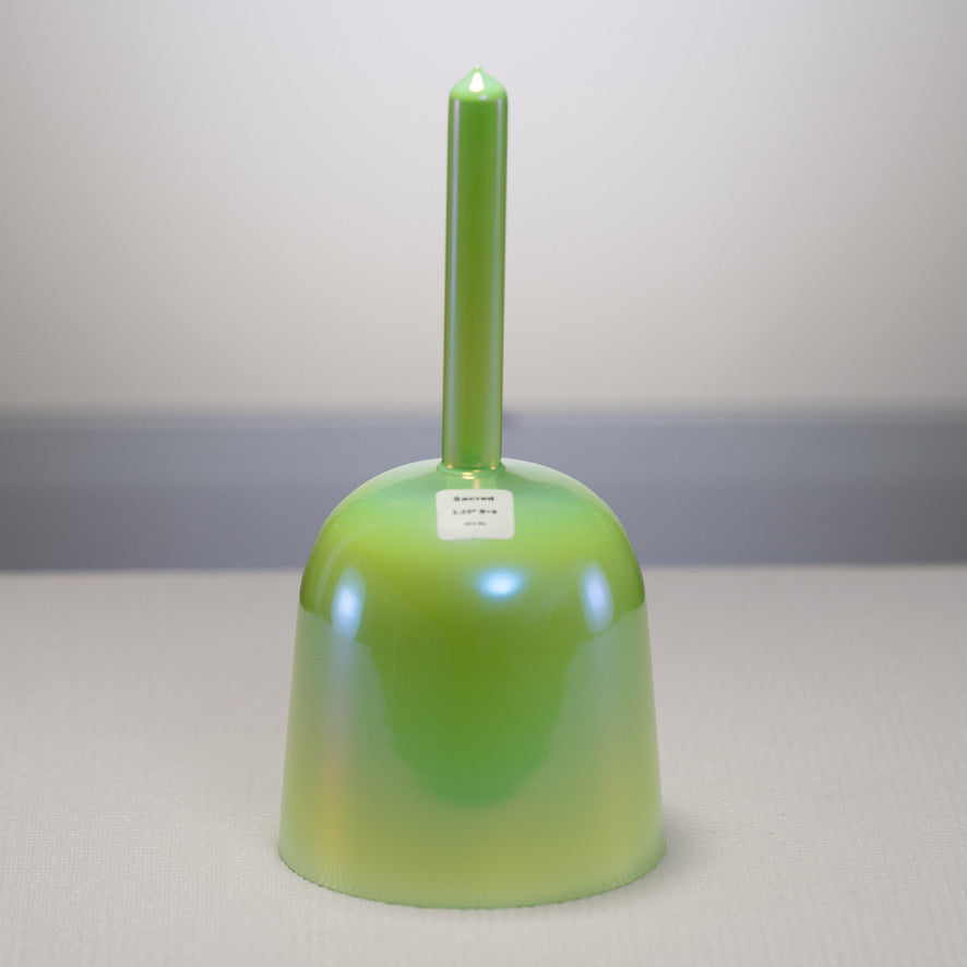 Green crown chakra sound bowl