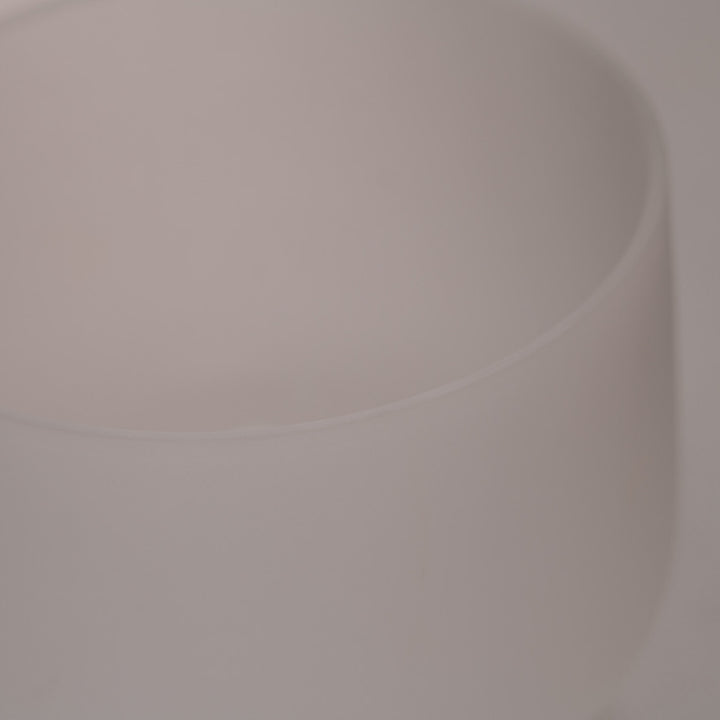 9" F#+0 White Frosted Crystal Singing Bowl