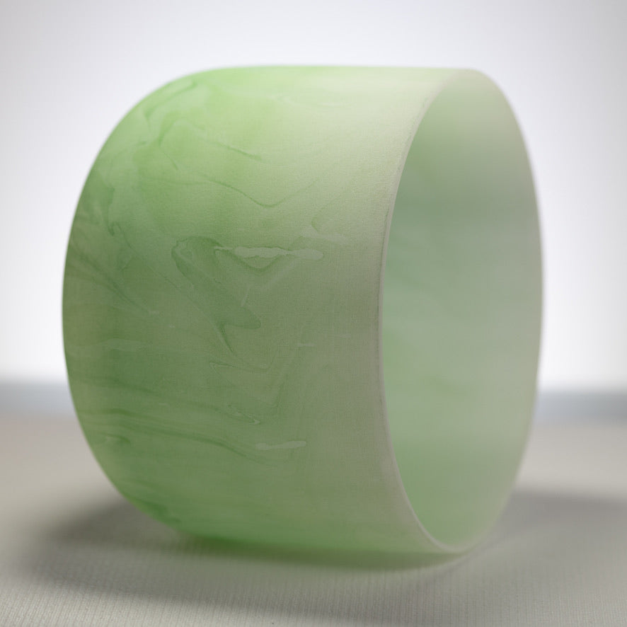 11" B-20 Green Swirl Frosted Crystal Singing Bowl