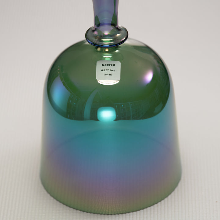 Green crystal sound bowl