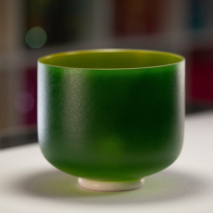 9" G-28 Emerald Heart Frosted Crystal Singing Bowl