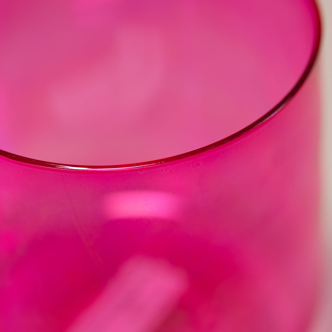 Singing bowl close up 