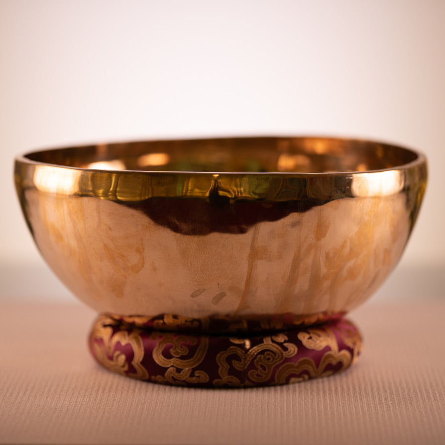 Himalayan Singing Bowl Set in D Major