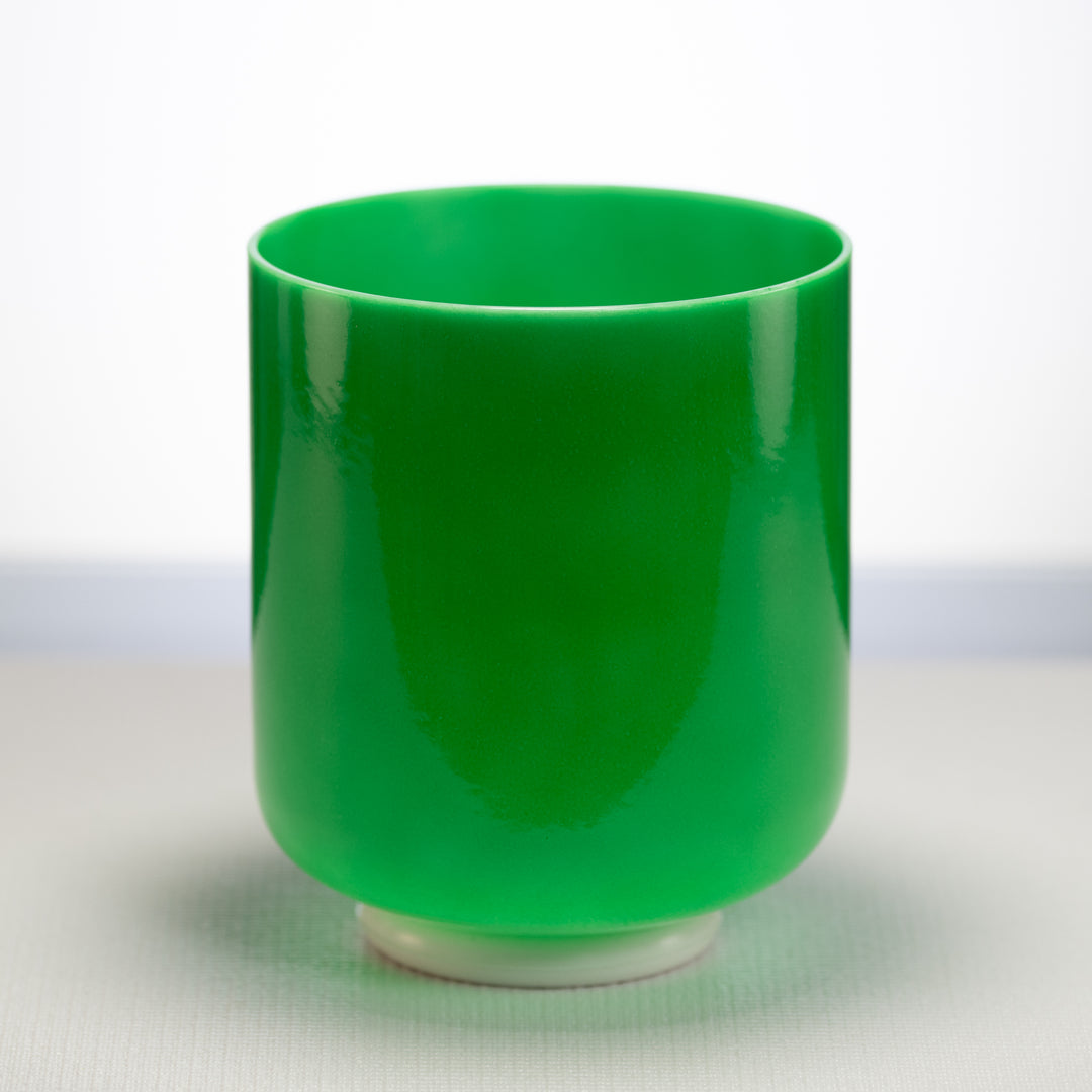 7" D+25 Emerald Heart Crystal Singing Bowl from Sacred Singing Bowls™