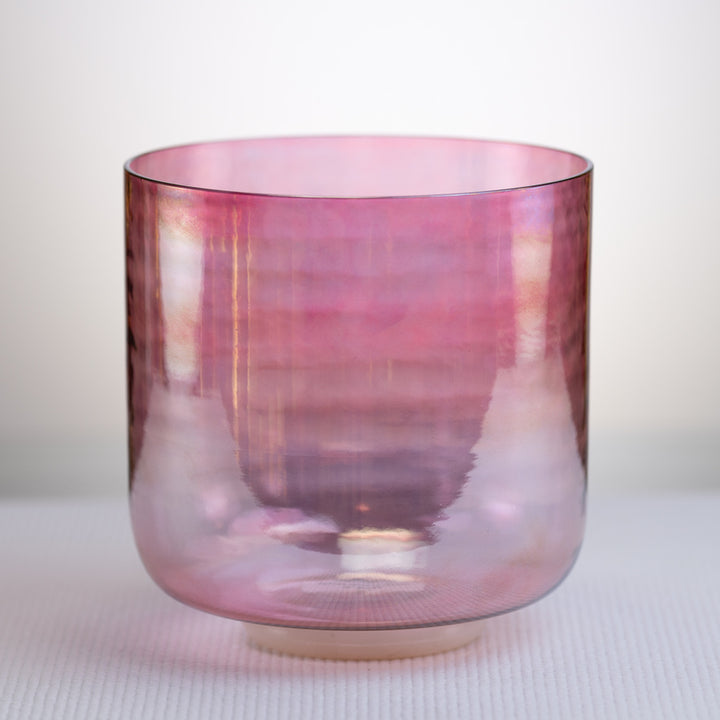 Crystal singing bowl for meditation